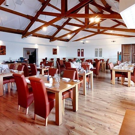 Mercure Swindon East Hotel And Spa Εξωτερικό φωτογραφία